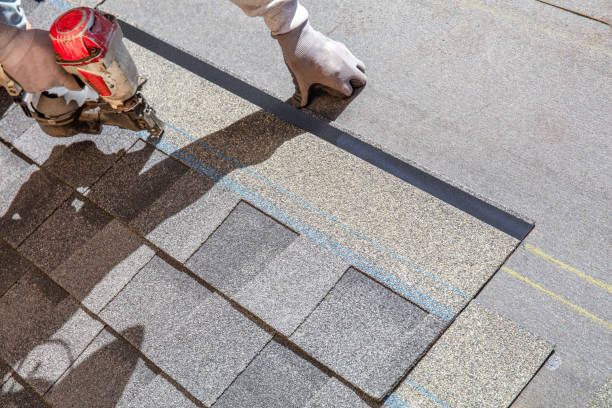 Best Emergency Roof Repair Services  in Falmouth Foreside, ME